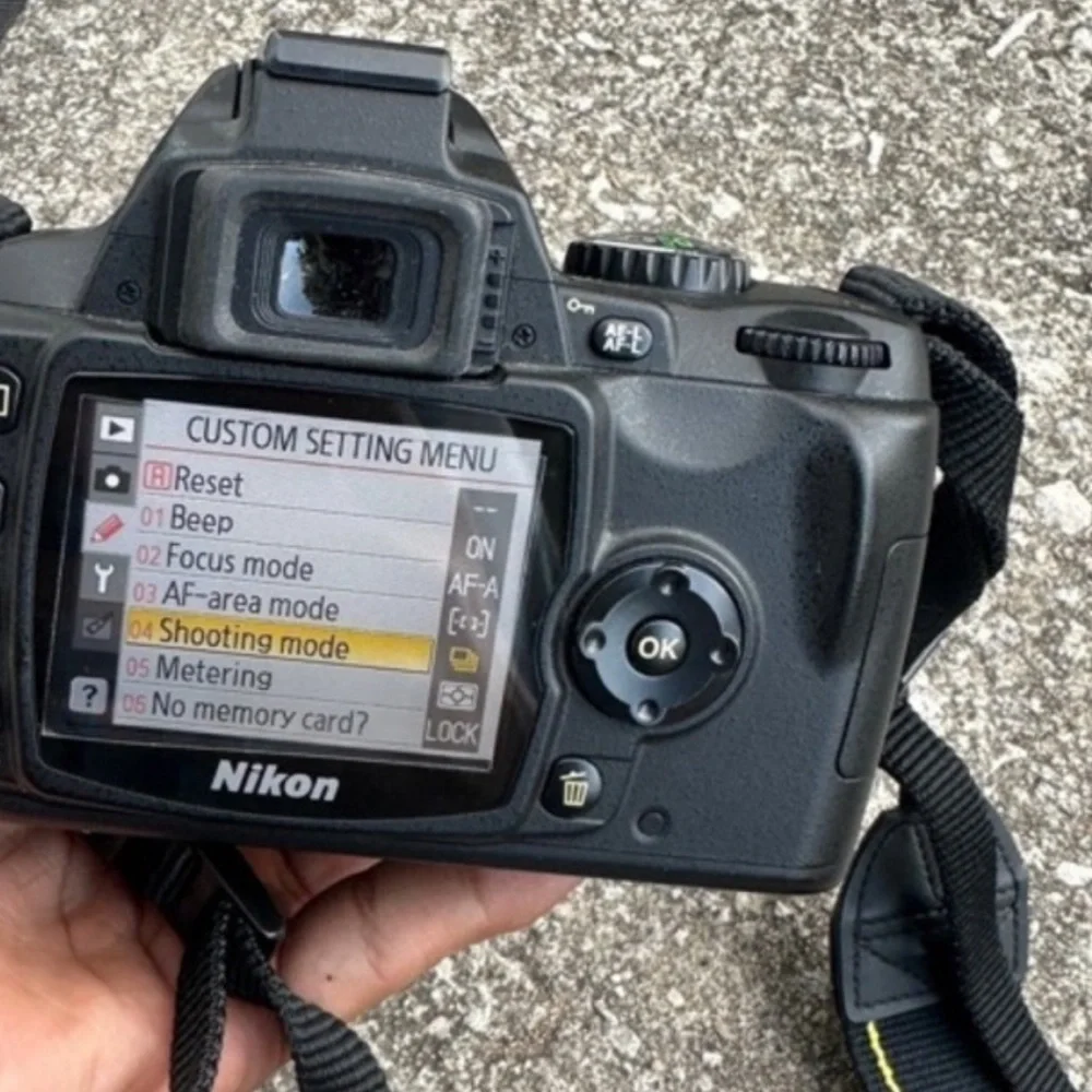 Nikon D40